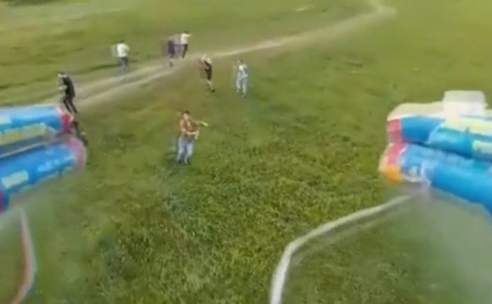 Drone ile havai fişek savaşı oynayan Ruslar