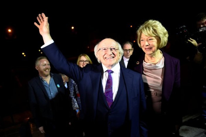 İrlanda’da Higgins yeniden cumhurbaşkanı