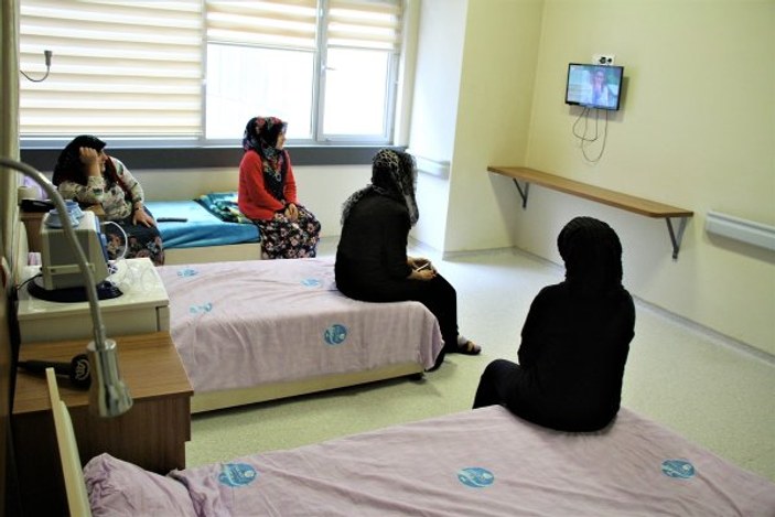 Van'da anne adayları 'anne oteli'nde doğumu bekliyor