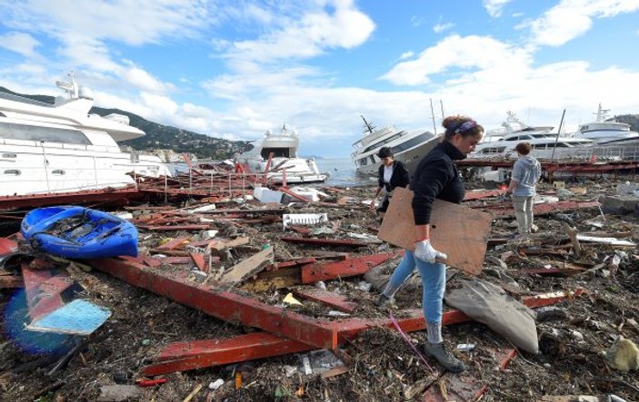 İtalya'daki fırtınada ölü sayısı 15'e çıktı