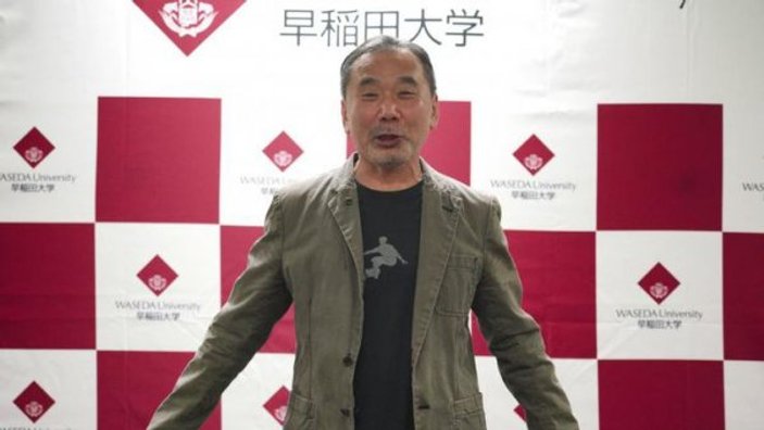 Haruki Murakami arşivini üniversiteye bağışladı