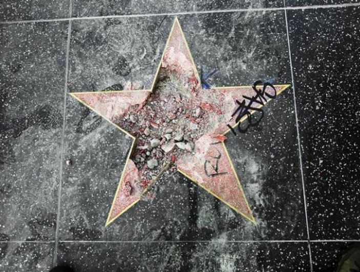 Trump'ın yıldızına zarar veren kişi ceza aldı