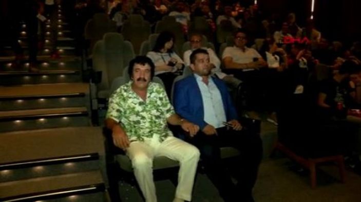 Antalyalı Müslüm Baba, 'Müslüm' filmini izledi