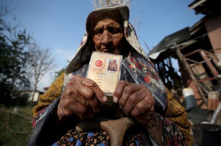 118 yaşındaki Fatma Nine yıllara meydan okuyor