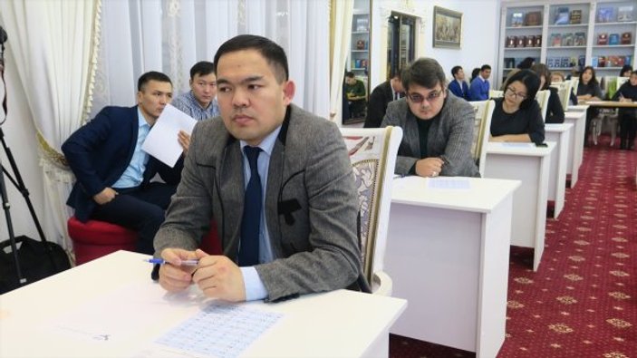 Kazakistan'da ilk kez Latin alfabesinde yazım yapıldı