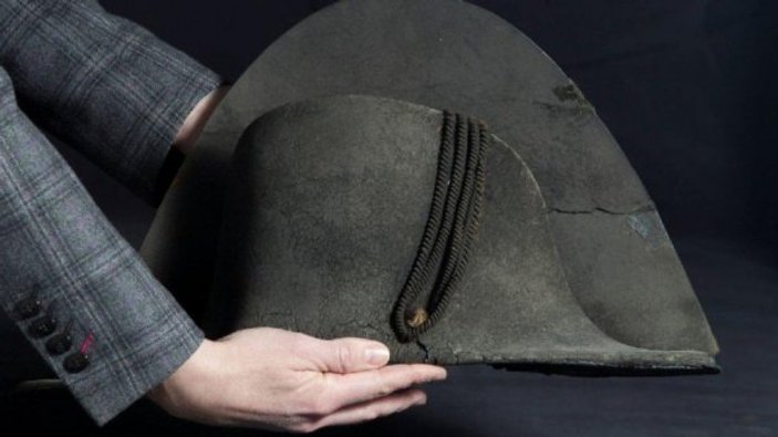 Napolyon'un Waterloo Savaşı'dan geriye kalan şapkası