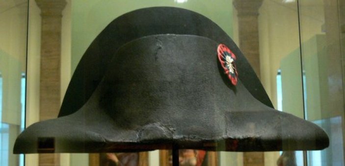 Napolyon'un Waterloo Savaşı'dan geriye kalan şapkası