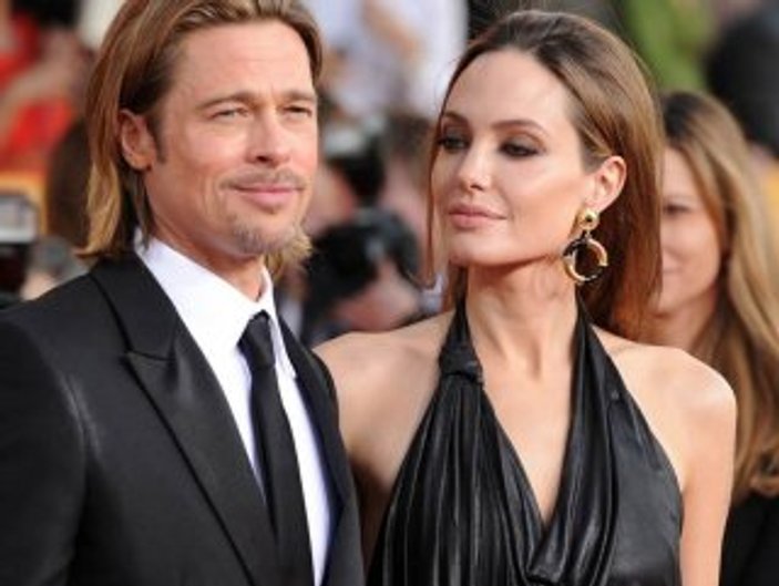 Angelina Jolie ve Brad Pitt velayette anlaştı