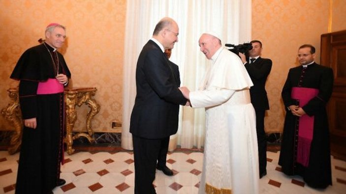 Irak Cumhurbaşkanı Salih’ten Papa’ya ziyaret