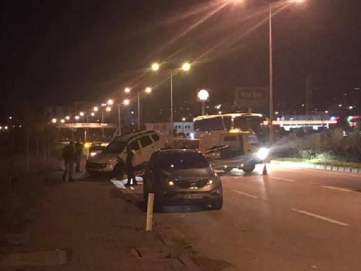 Giresun'da 'dur' ihtarına uymayan sürücü polislere çarptı