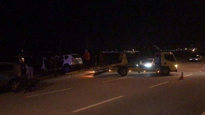 Giresun'da 'dur' ihtarına uymayan sürücü polislere çarptı
