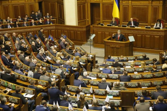 Ukrayna'da 30 günlük sıkıyönetim kararı