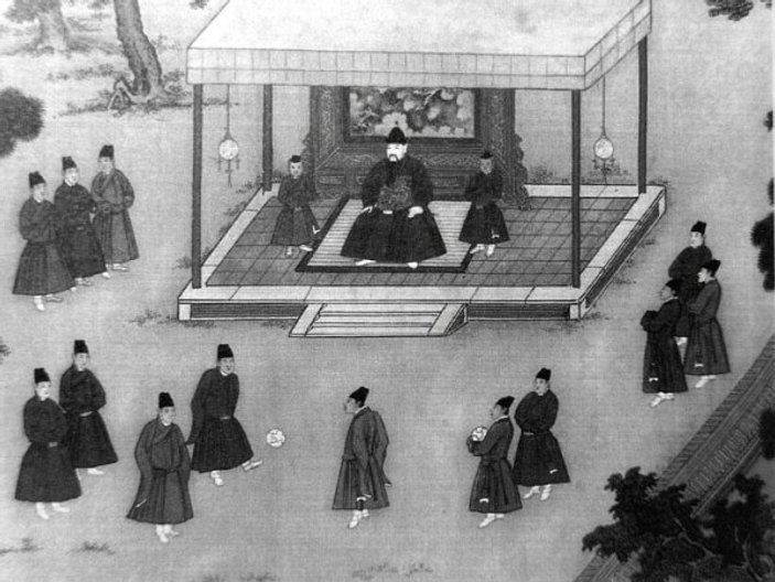 Tarihin ilk futbolcuları Çinlilerdi: Cuju Oyunu