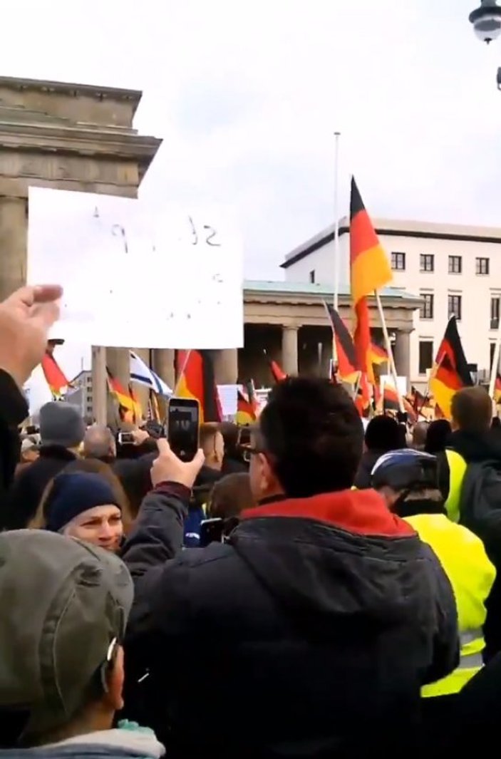 Sarı Yelekliler eylemi Berlin'de