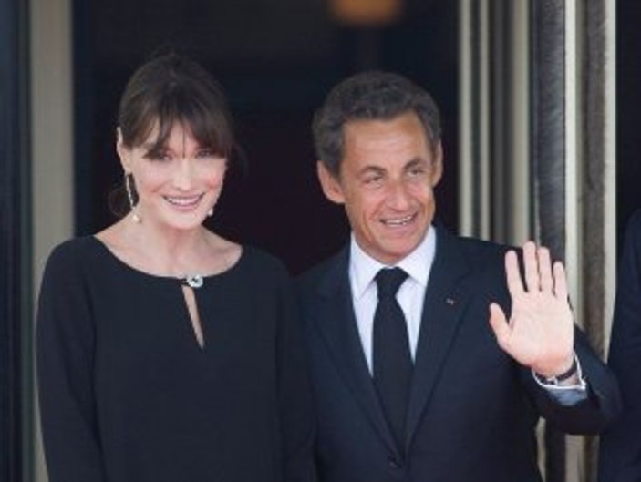 Sarkozy'nin yolsuzluktan yargılanmasının önü açıldı
