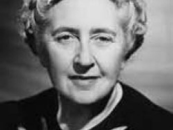 Agatha Christie'nin yaşamı ve yazarlığına dair