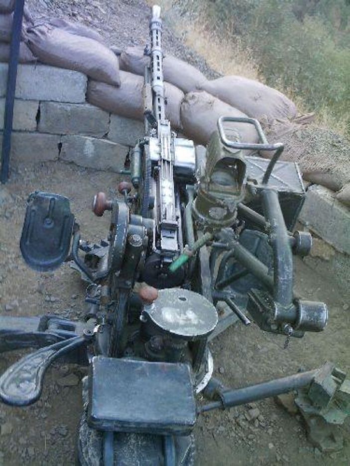 bcbcvbcvb.jpg bcbcvbcvb.jpg