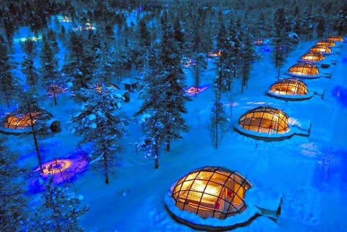 Belgesel gibi tatil: Buz evlerinde Kuzey Işıkları