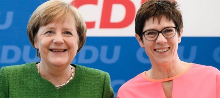 Merkel'in yerine gelebilmek için 3 isim yarışacak