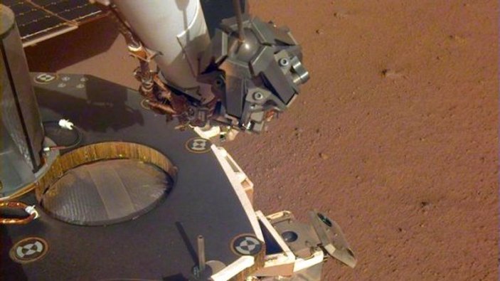 NASA'nın InSight uzay aracından yeni Mars fotoğrafları
