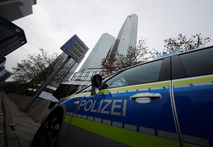 Almanya'da polise olağanüstü yetkiler
