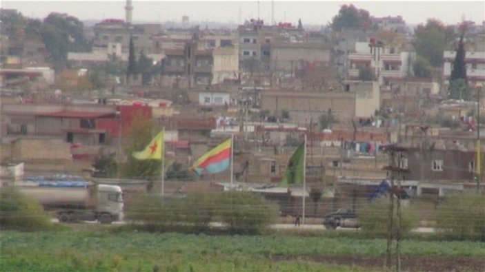 Terör örgütü YPG hendek kazmaya başladı
