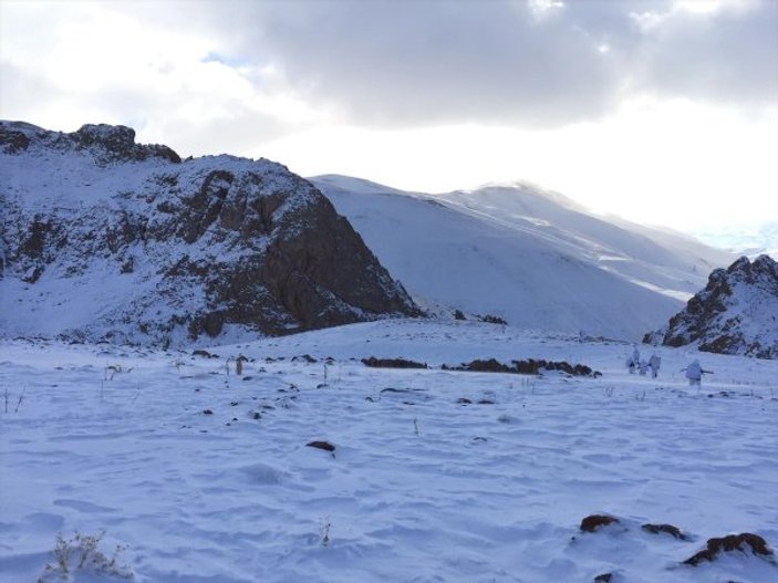 Terör örgütü PKK'nın kış üslenmesine yönelik operasyon