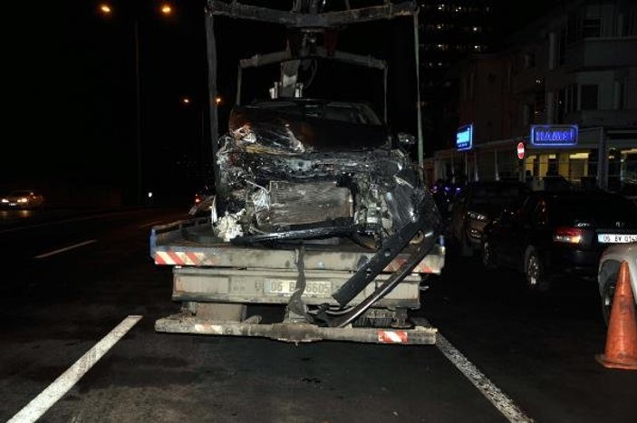 Ankara'da alkollü sürücü 9 araca çarptı