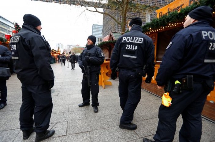 Almanya'da güvenlik önlemleri üst düzeye çıkartıldı