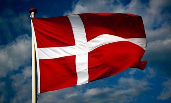 Danimarka vatandaşlığı için tokalaşma zorunluluğu