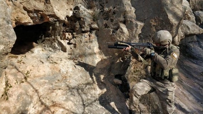 Siirt'te düzenlenen operasyonda 6 PKK sığınağı bulundu