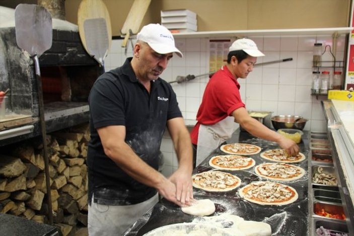 Kanada'da Türk pizzacıdan büyük jest