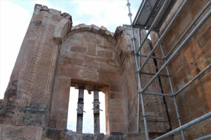 Hasankeyf'te 611 yıllık minare yeniden inşa ediliyor