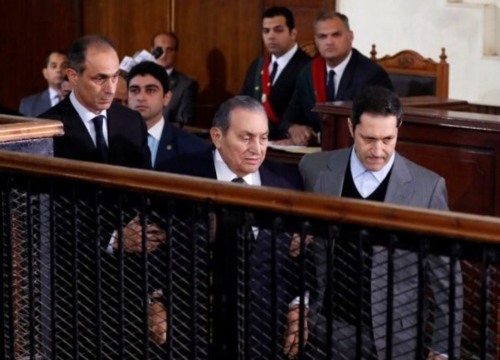 Mursi davasının tanığı Mübarek mahkemeye geldi