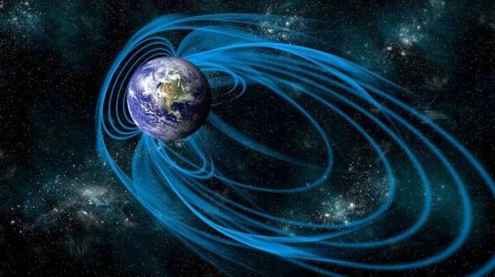 Dünya'nın manyetik alanı gittikçe zayıflıyor