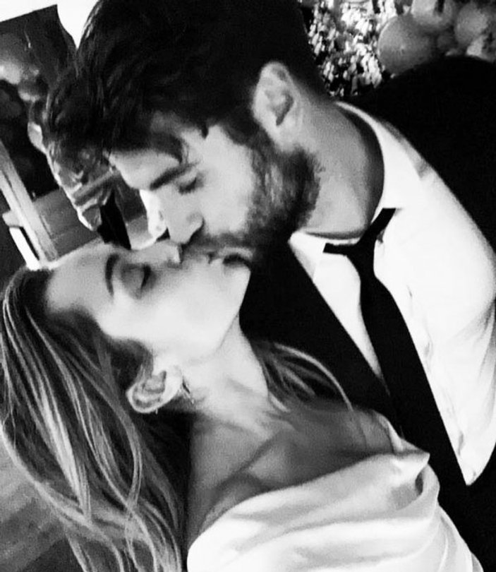 Miley Cyrus ve Liam Hemsworth evlendi