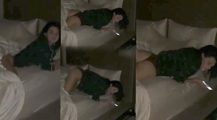 Kourtney Kardashian, Kendall Jenner'ın yatak odasına girdi