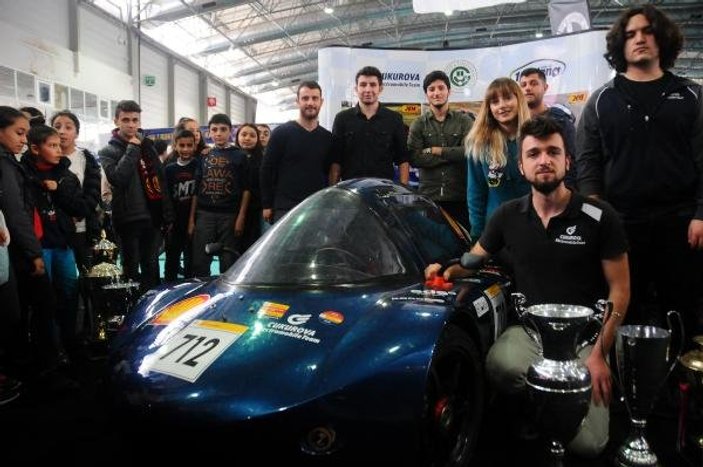 Türk üniversite öğrencileri elektrikli araba üretti