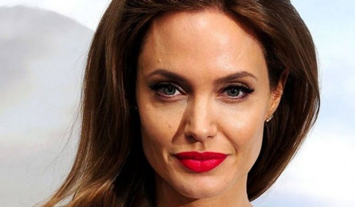 Angelina Jolie: ABD ihtiyaç duyarsa başkan adayı olurum