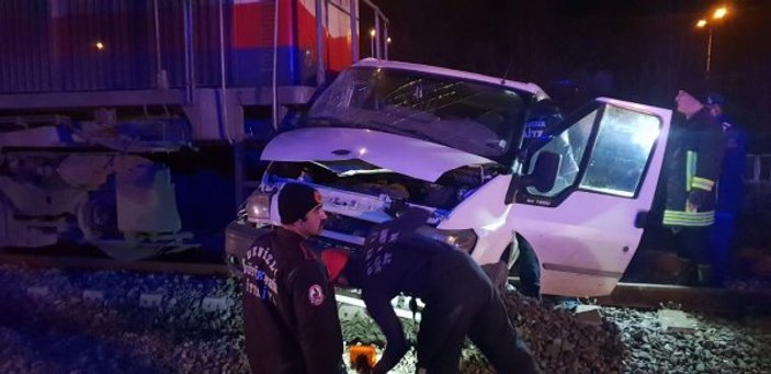 Denizli’de tren kazası: 1’i polis 5 yaralı