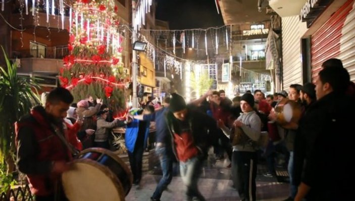 Şam'da yılbaşı kutlaması