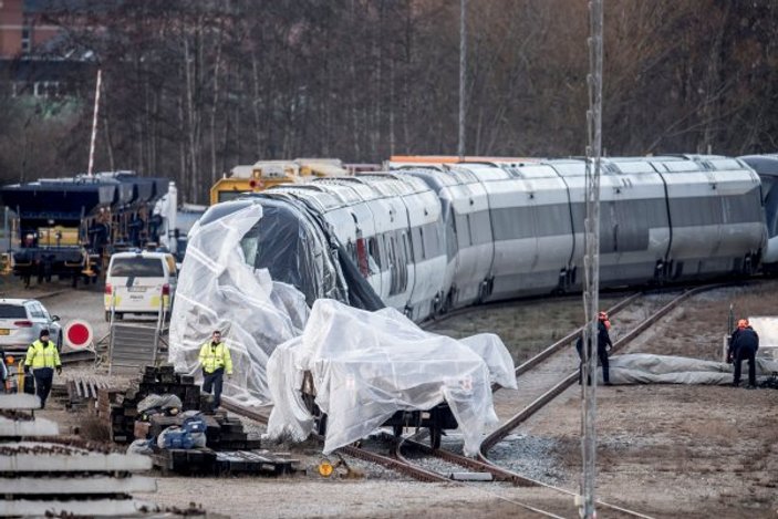 Danimarka’daki tren kazasında ölü sayısı artıyor