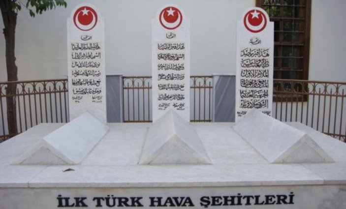 Vakanüvis Türk şehitliklerini yazdı