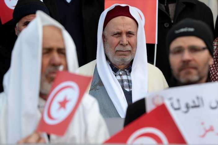 Tunuslu imamlardan miras eşitliği protestosu