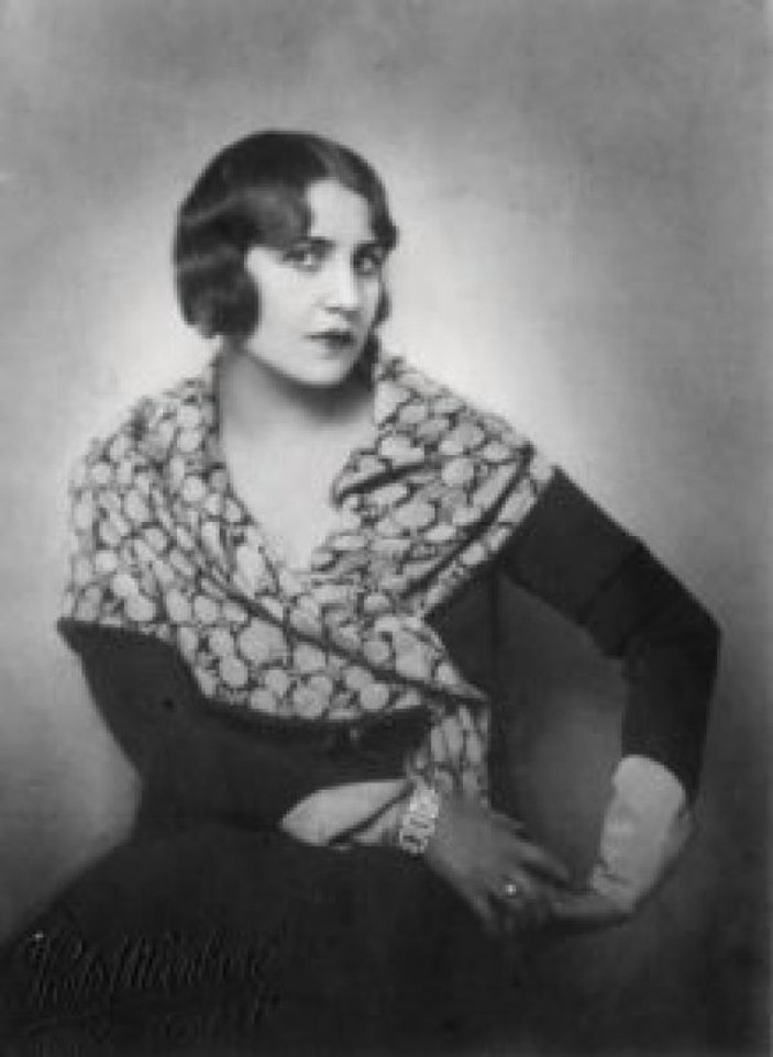 İlk Türk kadın ressamlardan Fahrelnisa Zeid kimdir - biyografisi 