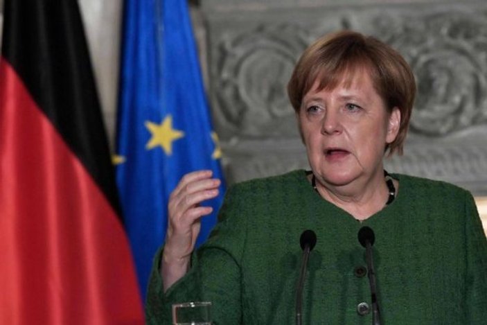 Merkel: Türkiye yakın bir gelecekte AB üyesi olamaz
