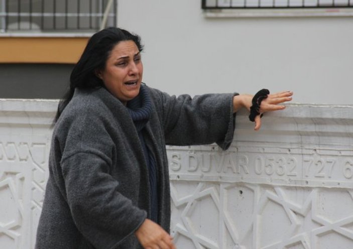 Adana'da kadının esrarengiz ölümü