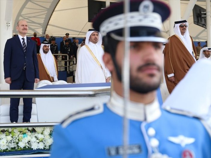 Bakan Soylu Katar'da polis mezuniyet törenine katıldı