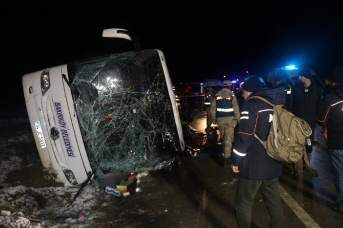 Amasya'da kaza: 2 kişi öldü 35 yaralı