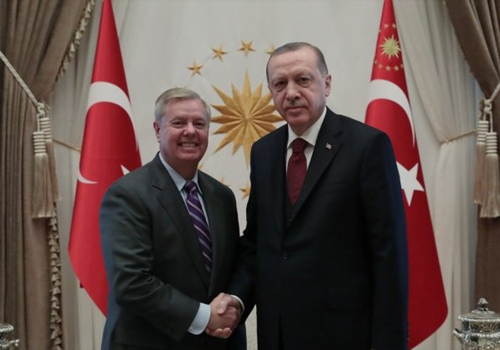 Cumhurbaşkanı Erdoğan ABD'li senatörü kabul etti